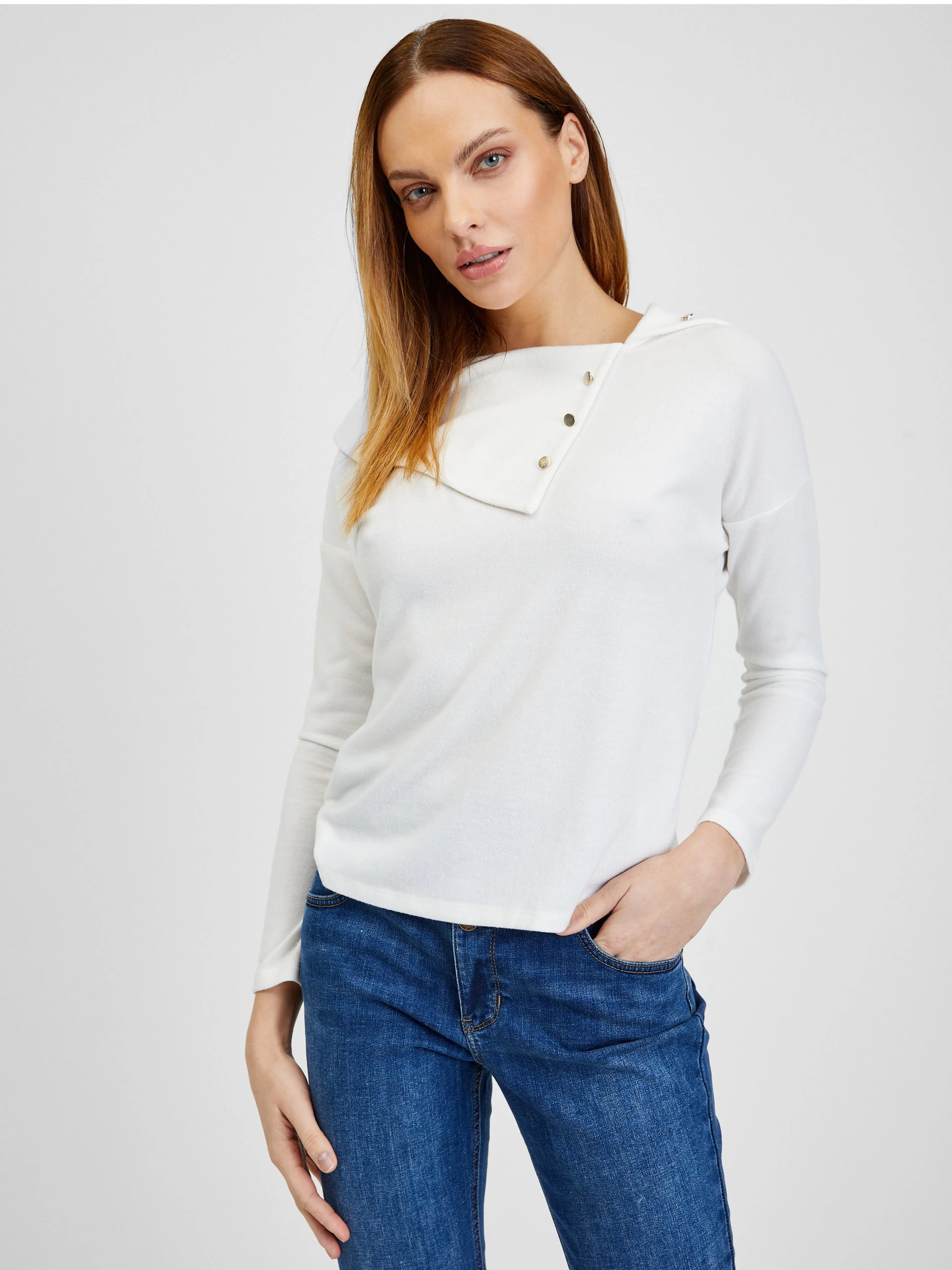 Weißes Damen-T-Shirt mit dekorativen Details ORSAY