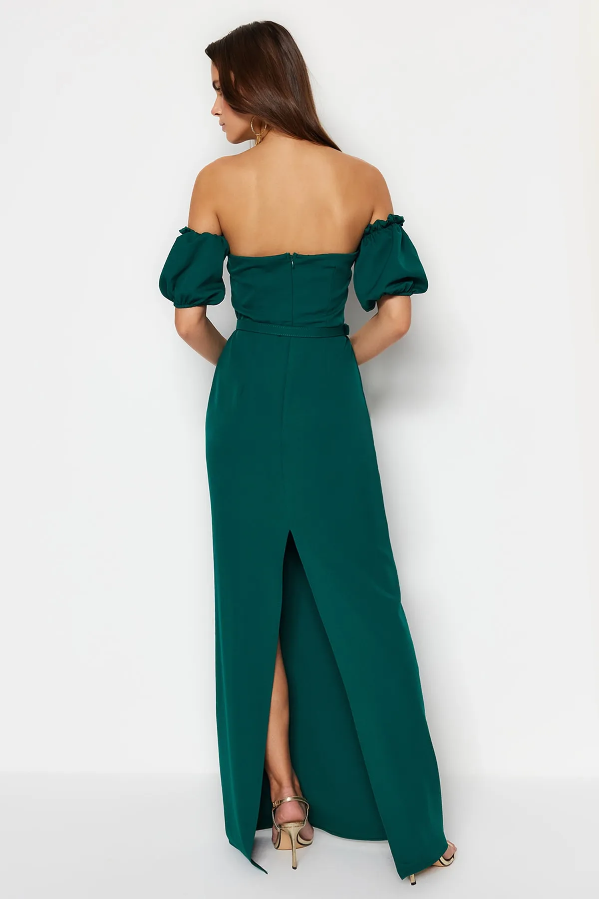 Trendyol Collection  Smaragdgrünes langes gewebtes Abendkleid mit Gürtel TPRSS23AE00091