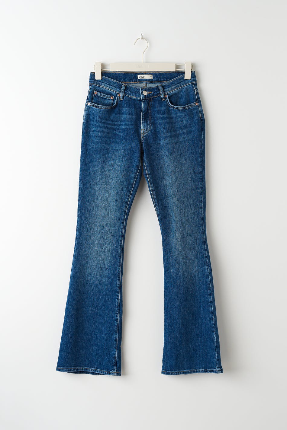 Low waist bootcut jeans