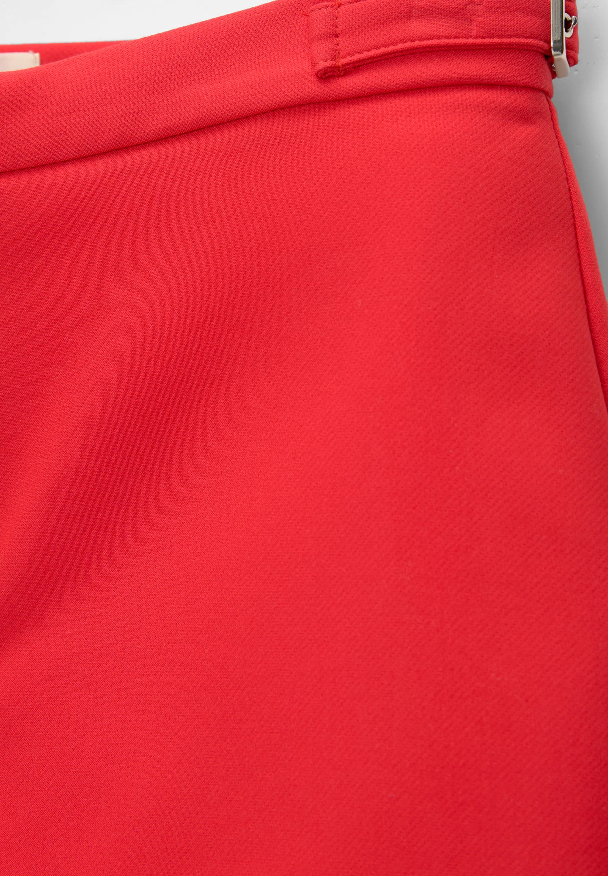 PULL&BEAR CON HEBILLAS LATERALES - Pantalones cortos