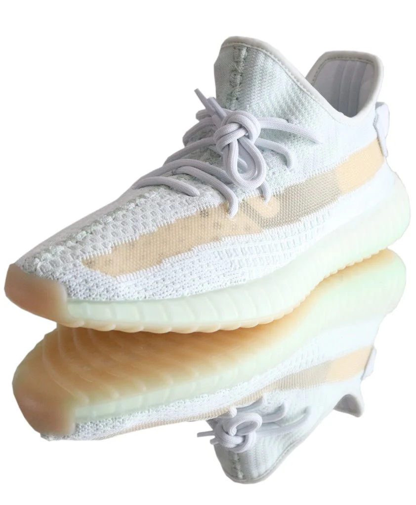 Yeezy Boost 350 V2 Hyperspace