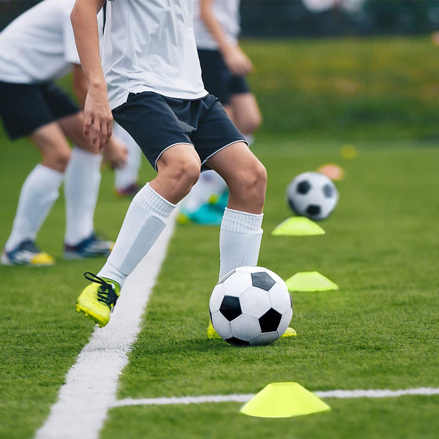 AUFUN Hürde Markierungshütchen Fussball Hütchen (50 St), Fußball Koordination