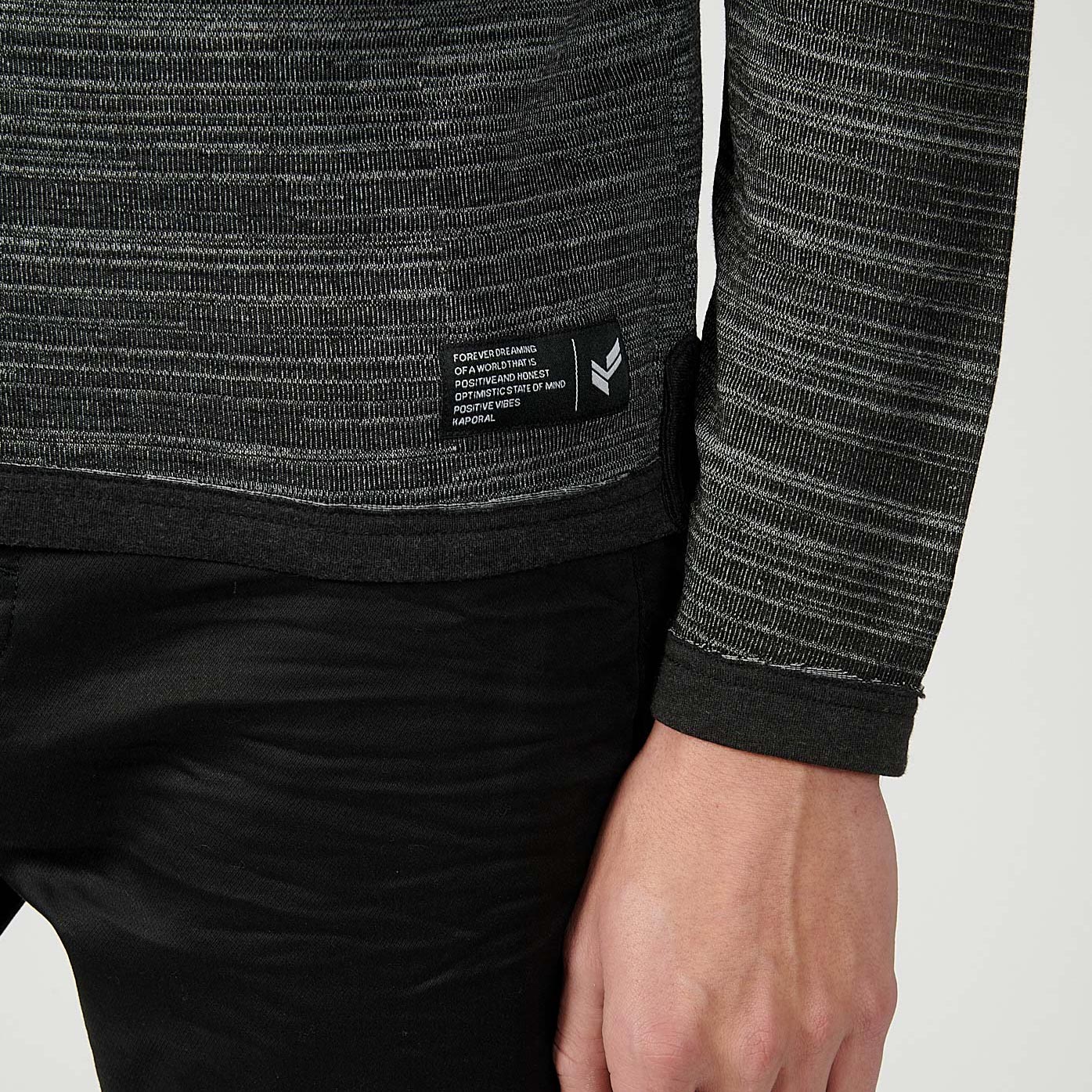 TAO    T-shirt noir homme