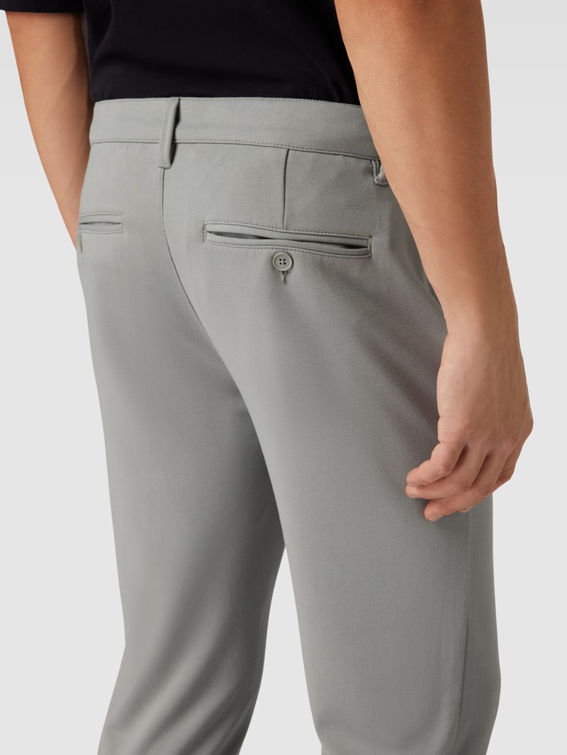 Stoffhose mit seitlichen Taschen Modell 'MARK' in hellgrau