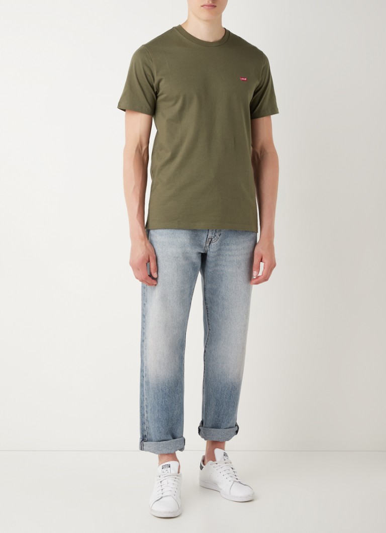 Camiseta Levi's com logotipo