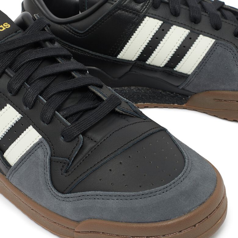 adidas Originals Forum 84 Low Cl core black/ivory/GUM5
