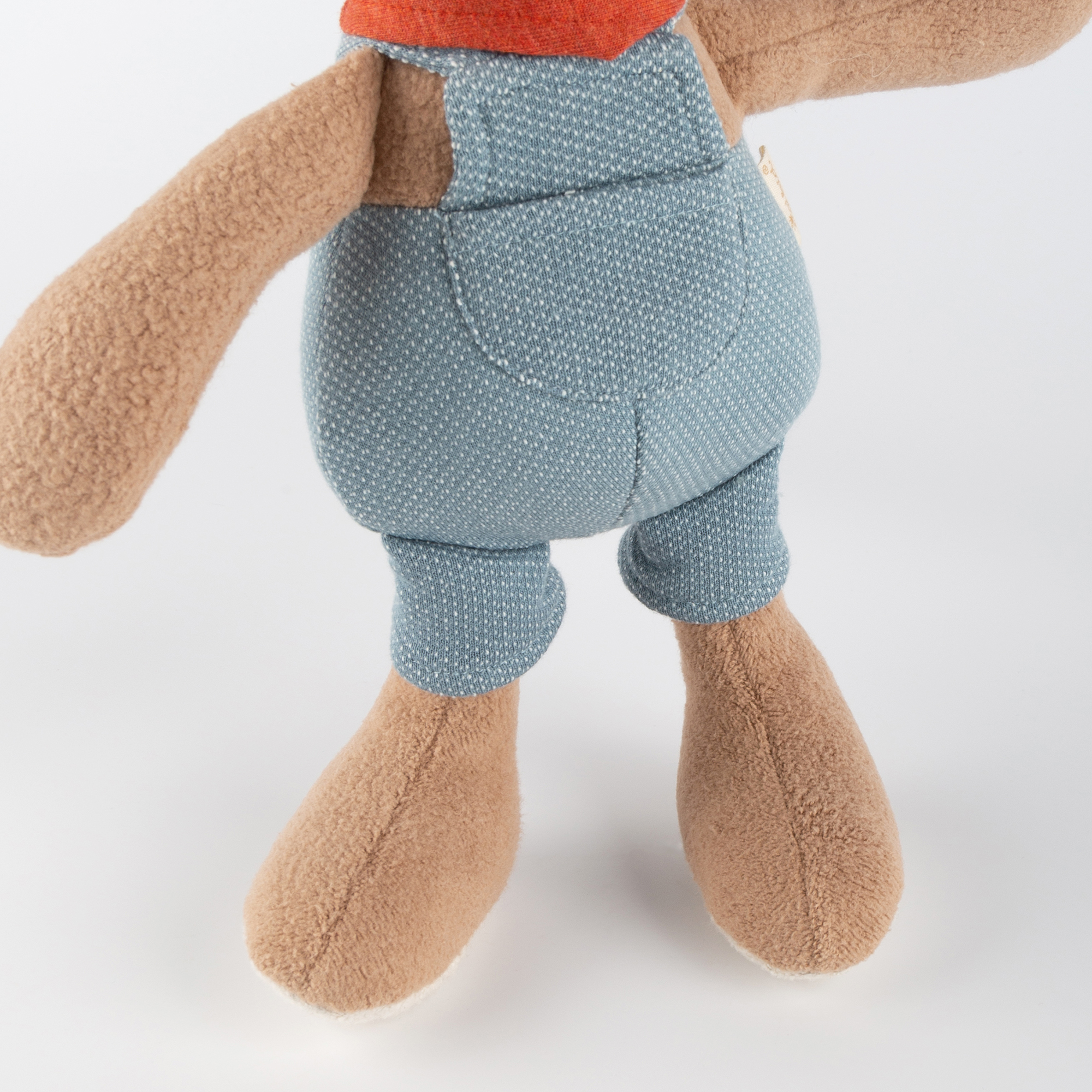 Kuscheltier Hase mit Latzhose, blau