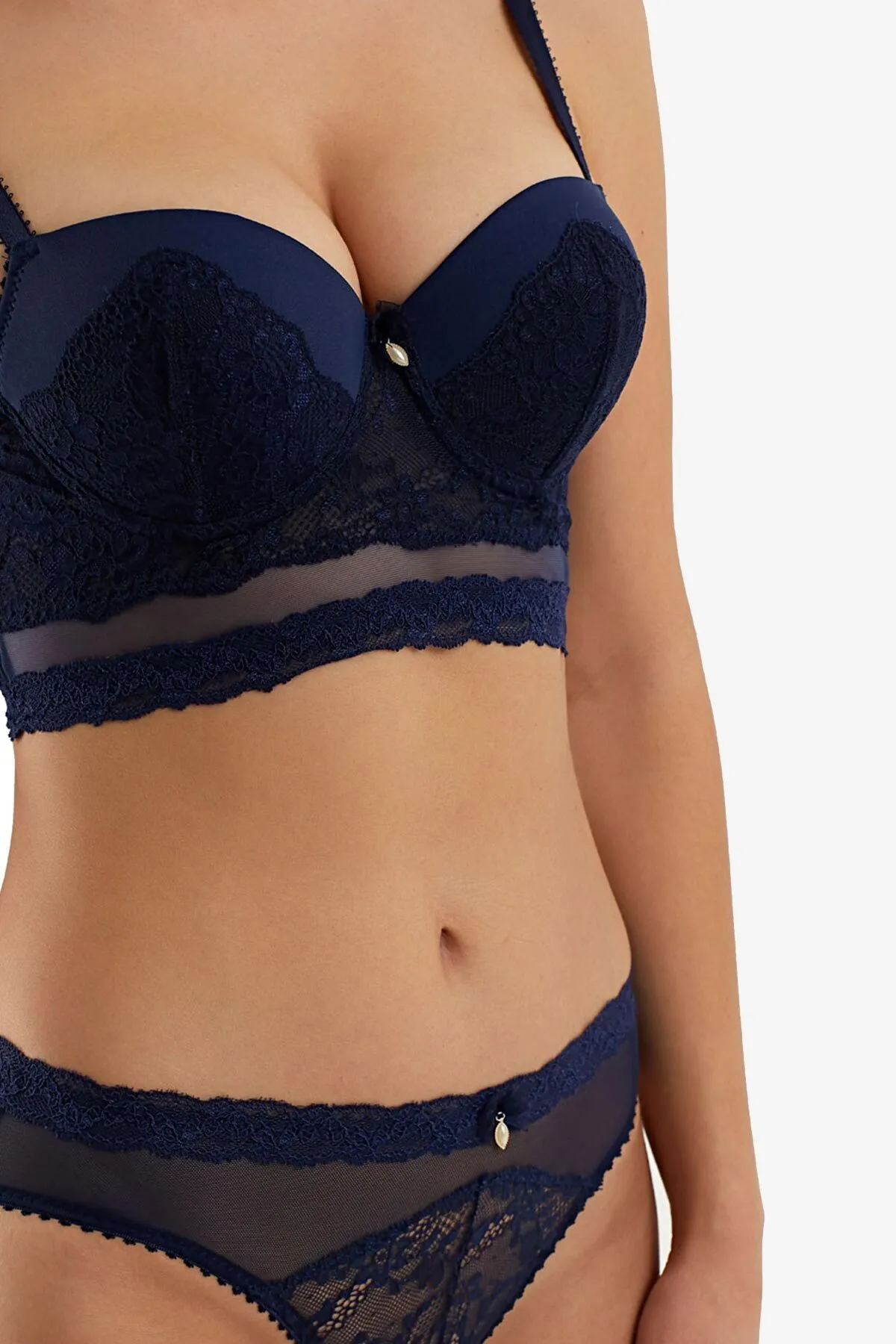 AYYILDIZ  564 Marineblaues Push-up-Bralet-Set