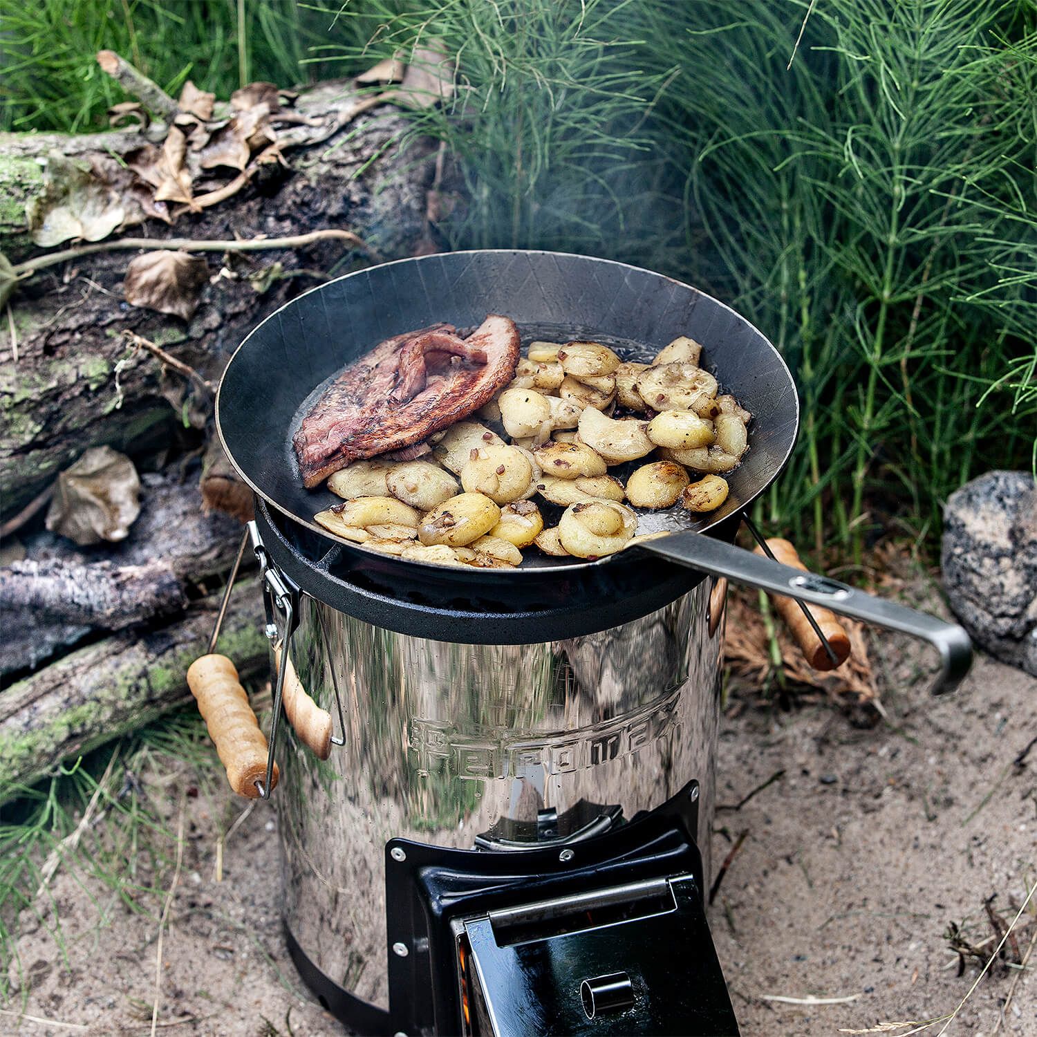 Schmiedeeiserne Pfanne