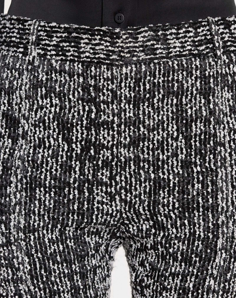 PANTALON AJUSTÉ ÉVASÉ