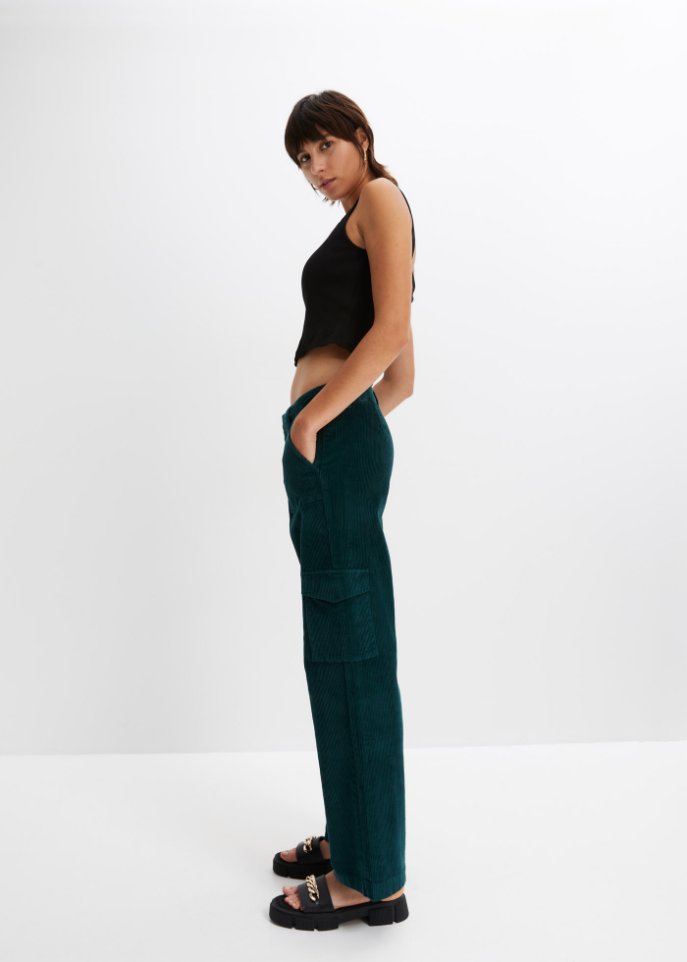 Cordhose mit Cargotaschen