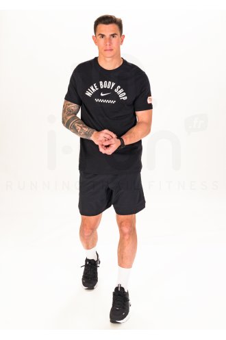 Nike Dri-Fit Body Shop M