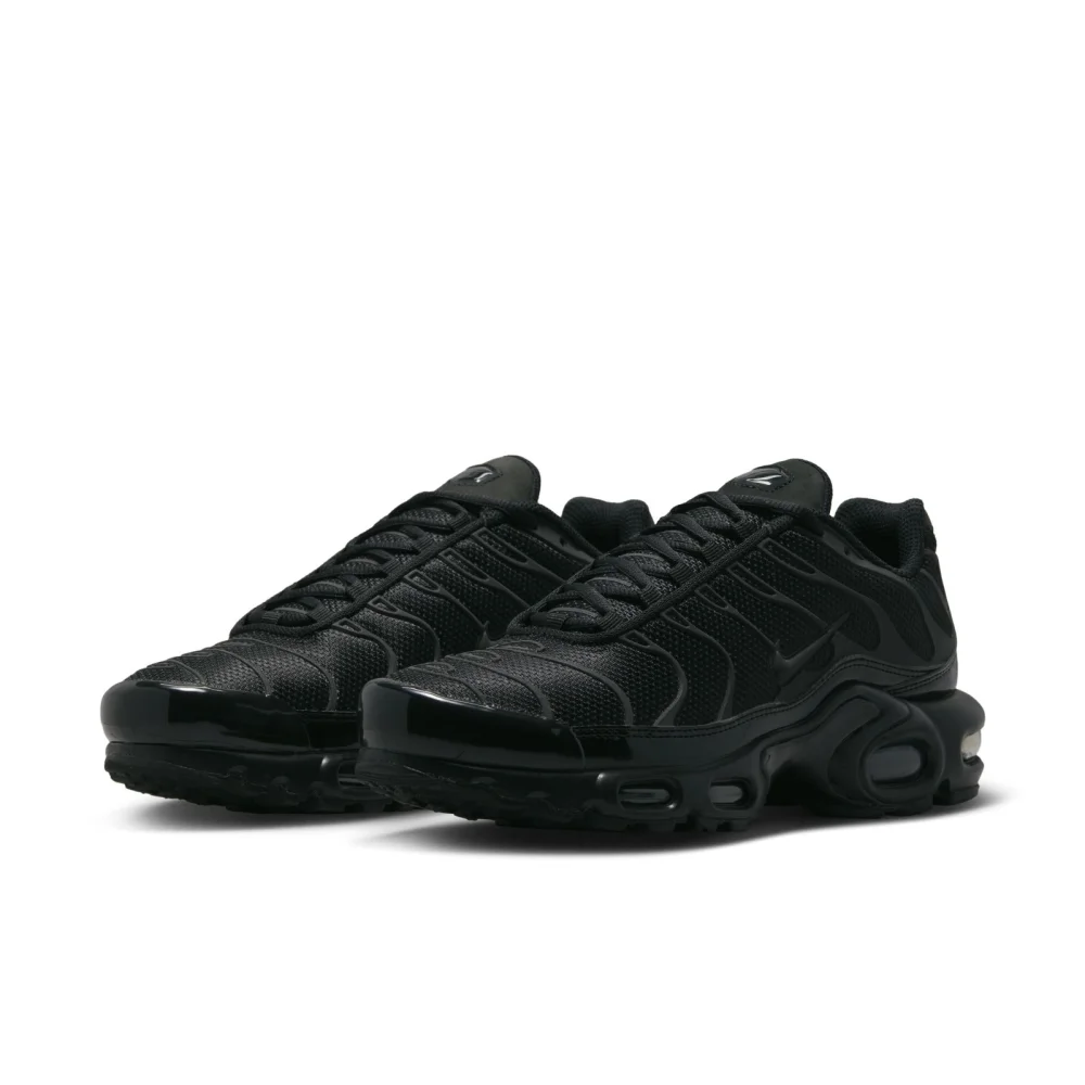 Nike Air Max Plus FB8479-001 / schwarz