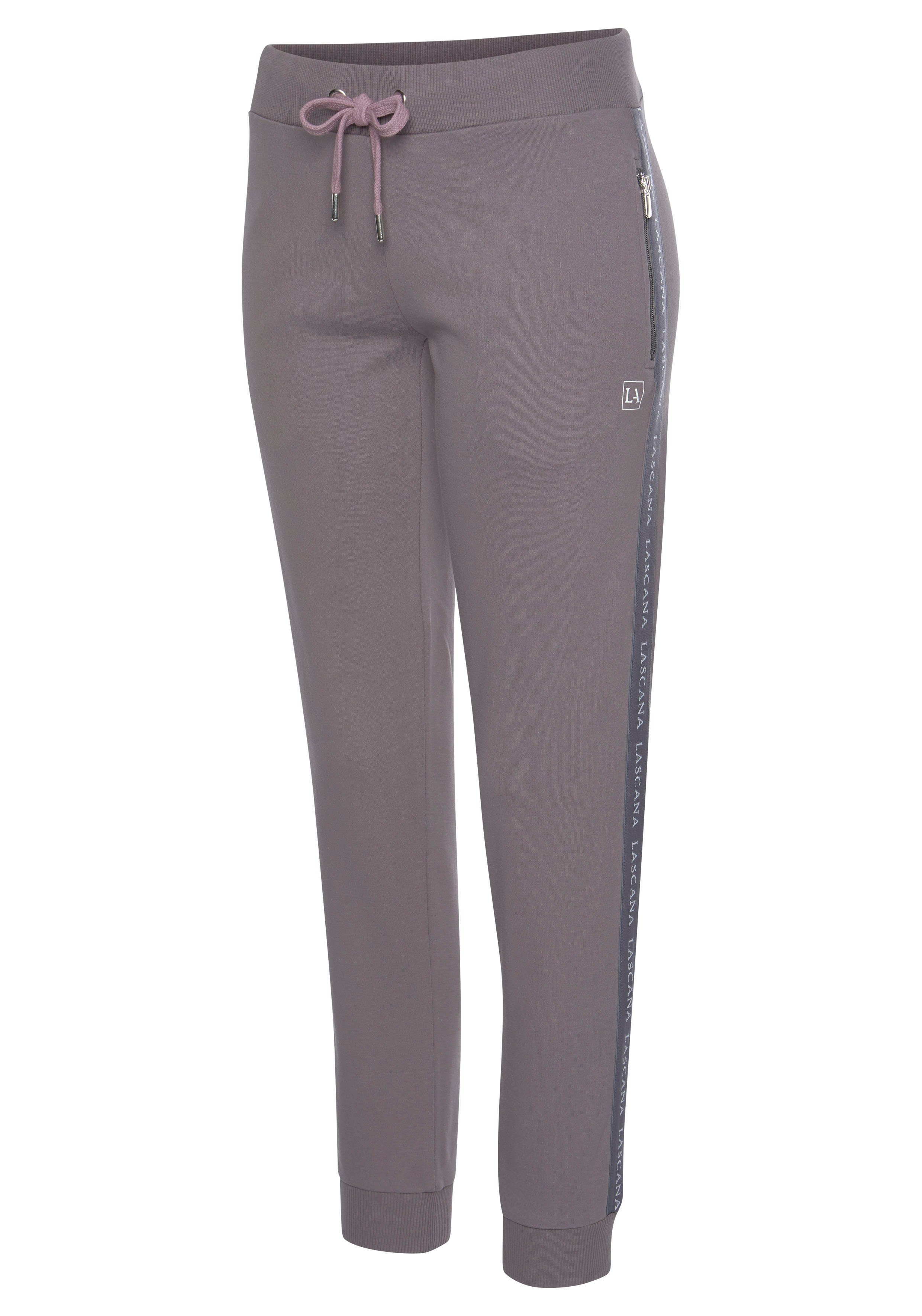 LASCANA ACTIVE Jogginghose mit Reißverschlusstaschen