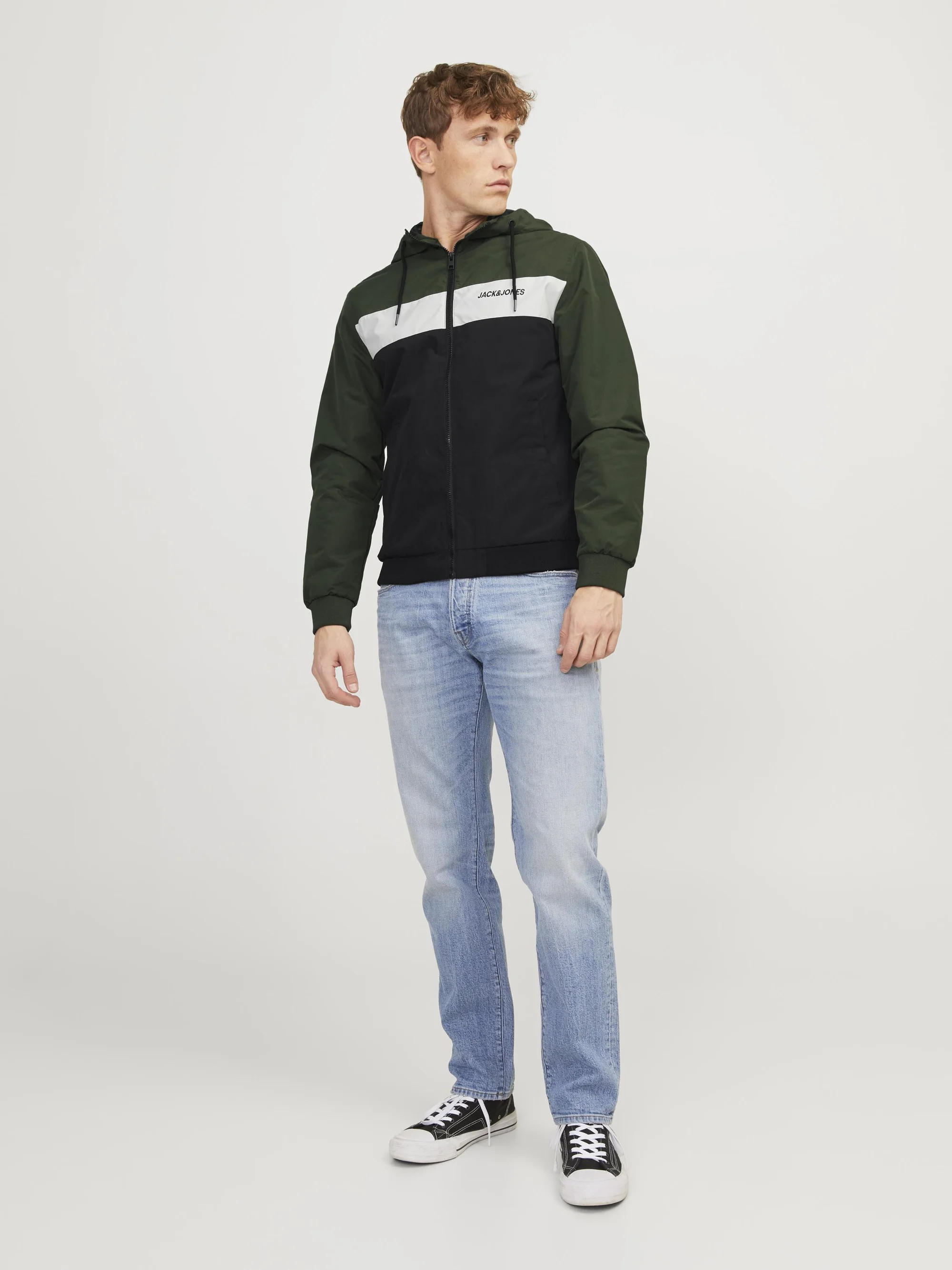 Jack & Jones JJERUSH BLOCKING HOOD - Chaqueta ligera