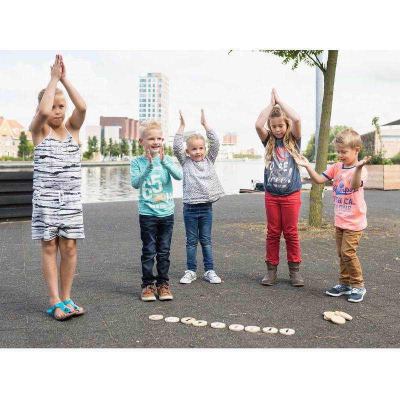 Jeu de mouvements et de mémoire Moves BS Toys