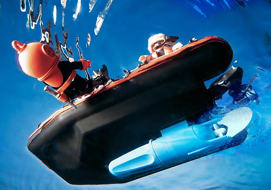 SOS-Helikopter/Rettungsboot