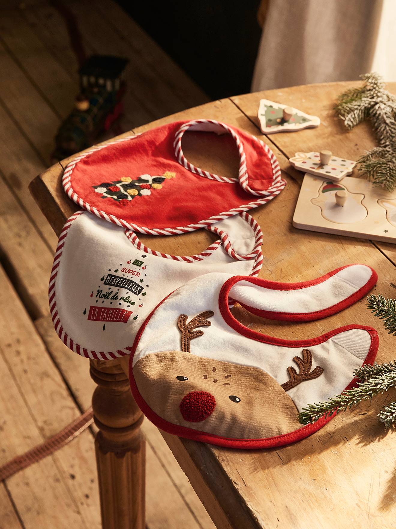 Lot de 3 bavoirs bébé spécial Noël capsule famille rouge/écru