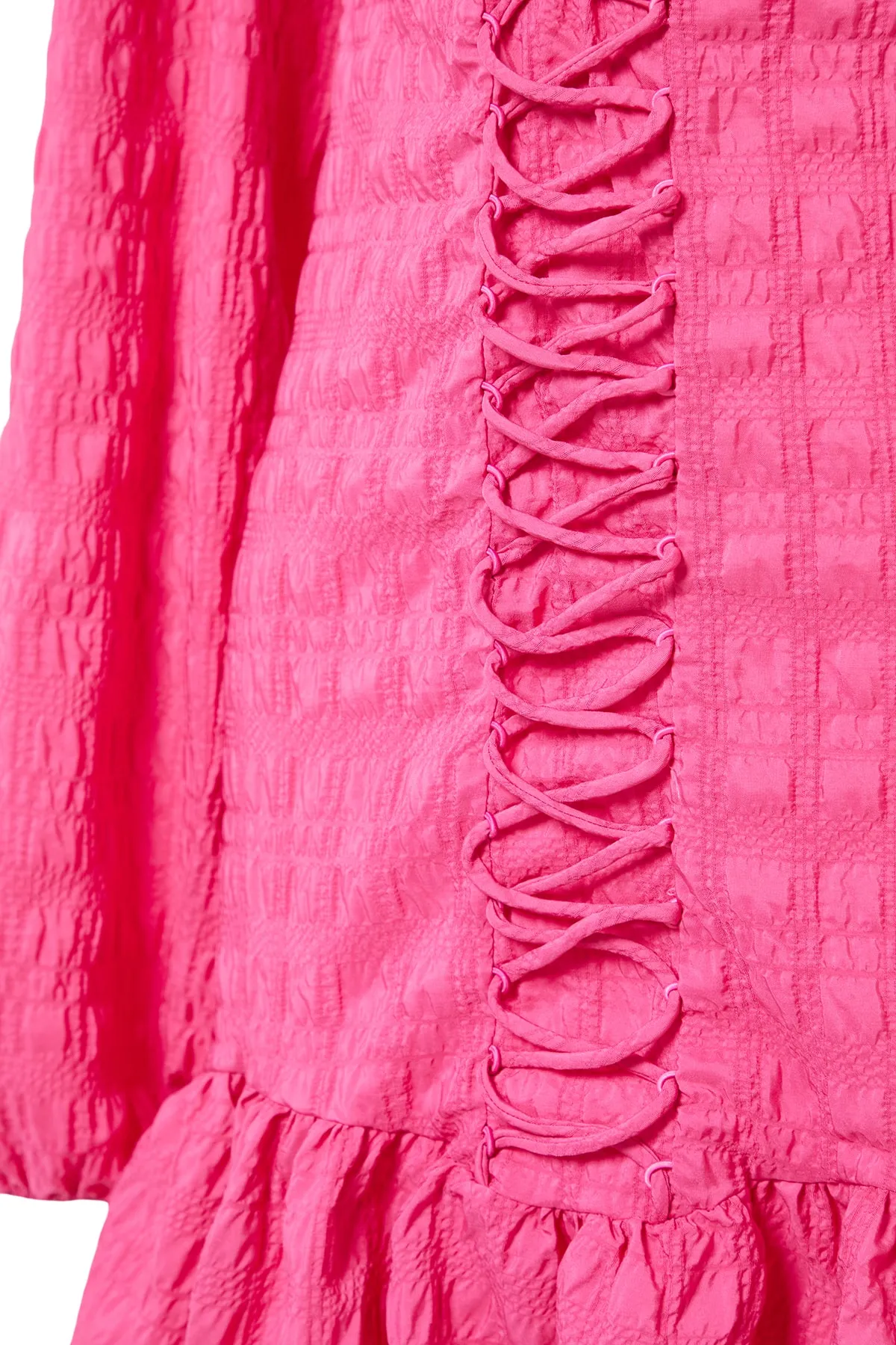Trendyol Collection  Elegantes Abendkleid mit fuchsiafarbenem Bindedetail TPRSS23EL00024