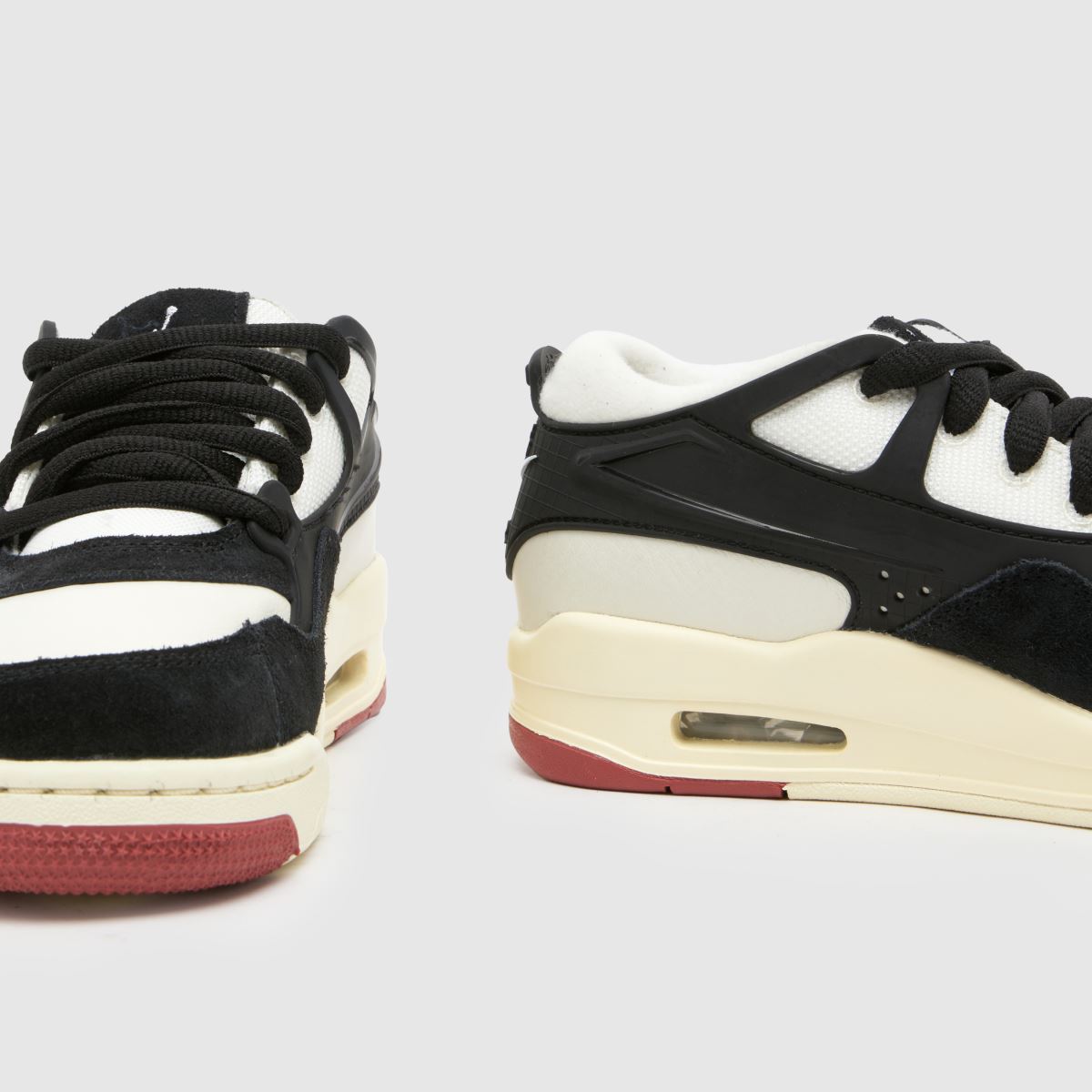 Nike Jordan fekete-fehér 4 rm gyerek cipő