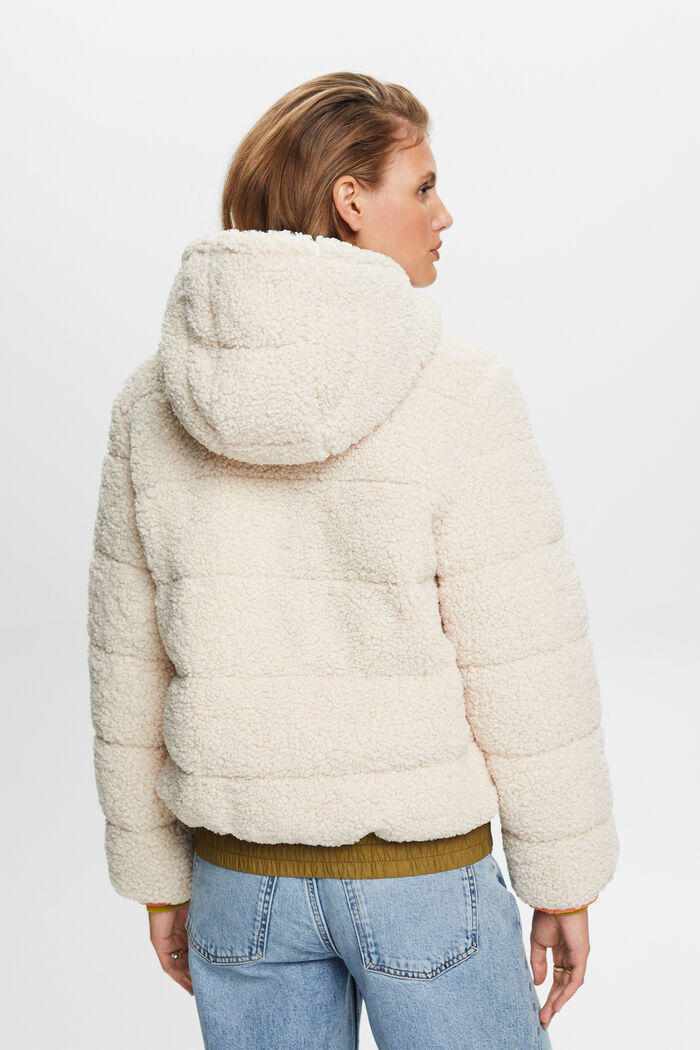 Recycelt: Wendbare Jacke mit Teddy-Webpelz
