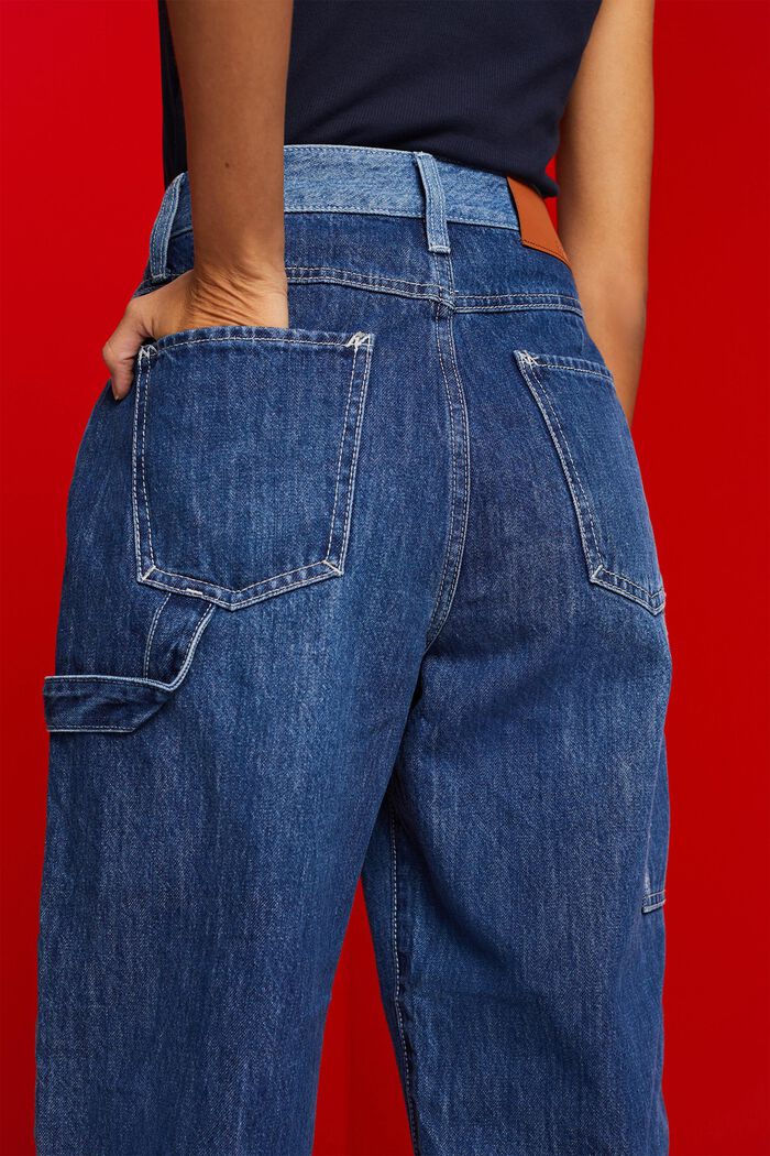 Asymmetrische Jeans der 90er mit weitem Bein