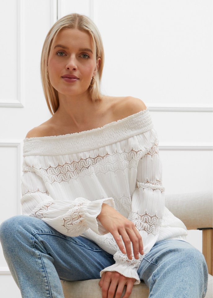 Carmenshirt mit Spitze