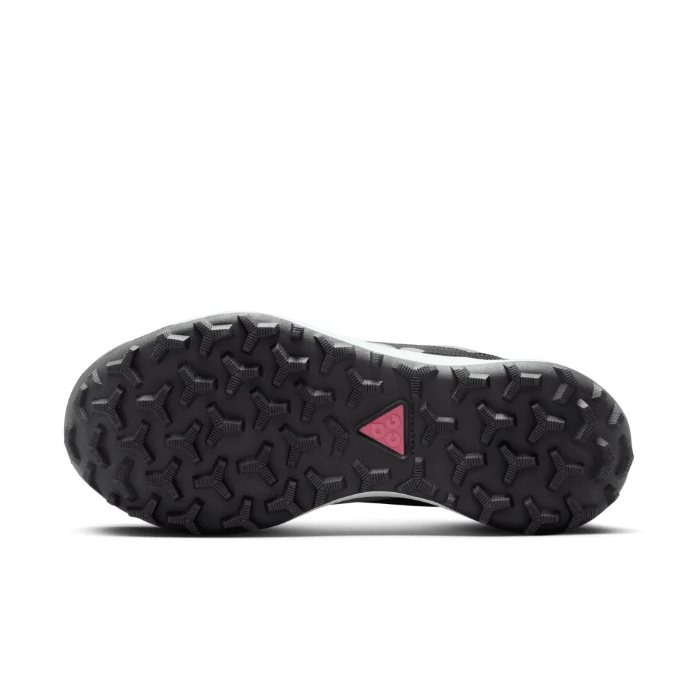 Nike ACG Lowcate SE DR1030-001 / schwarz