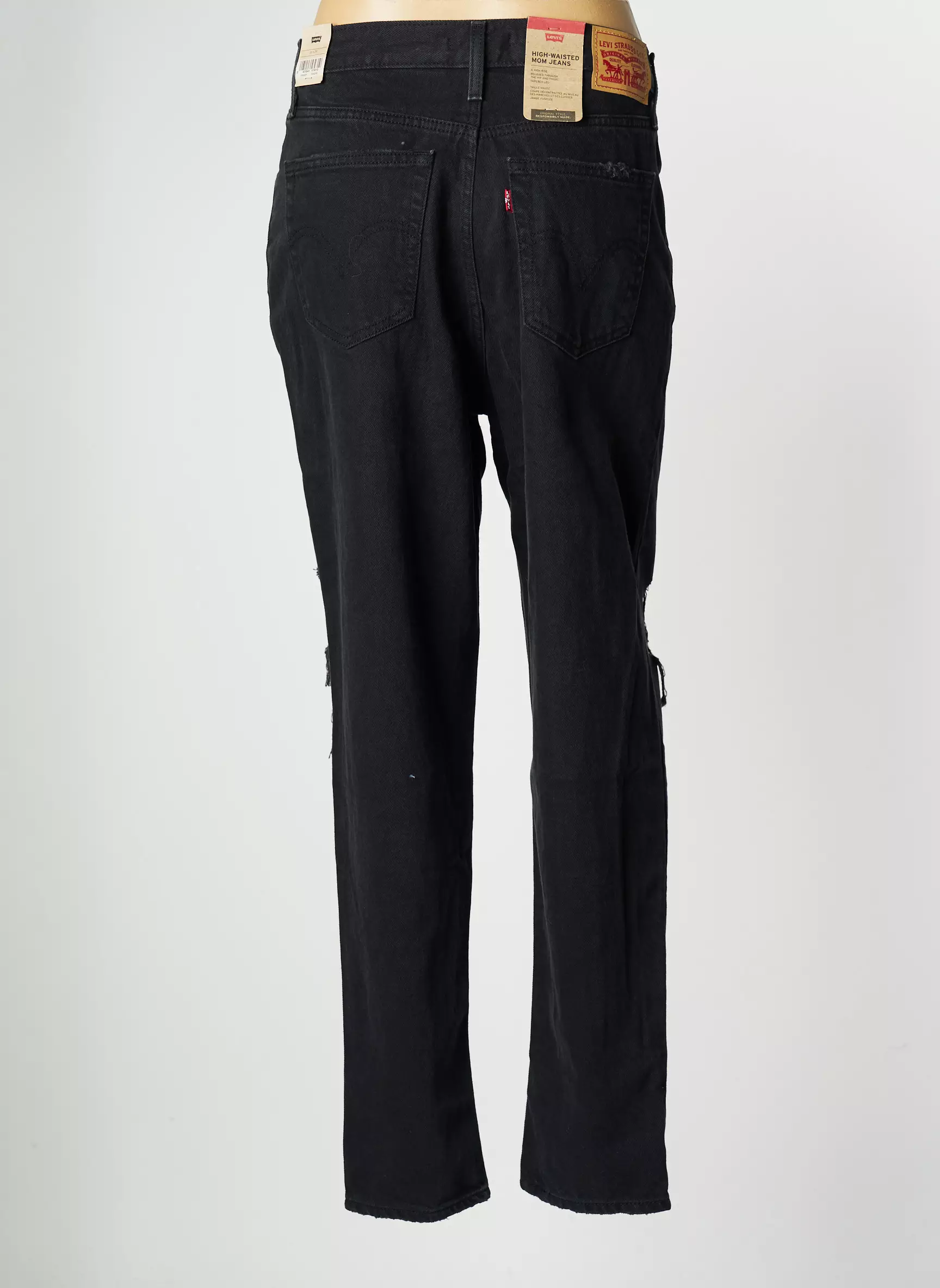Levis Jean Mom Femme couleur noir