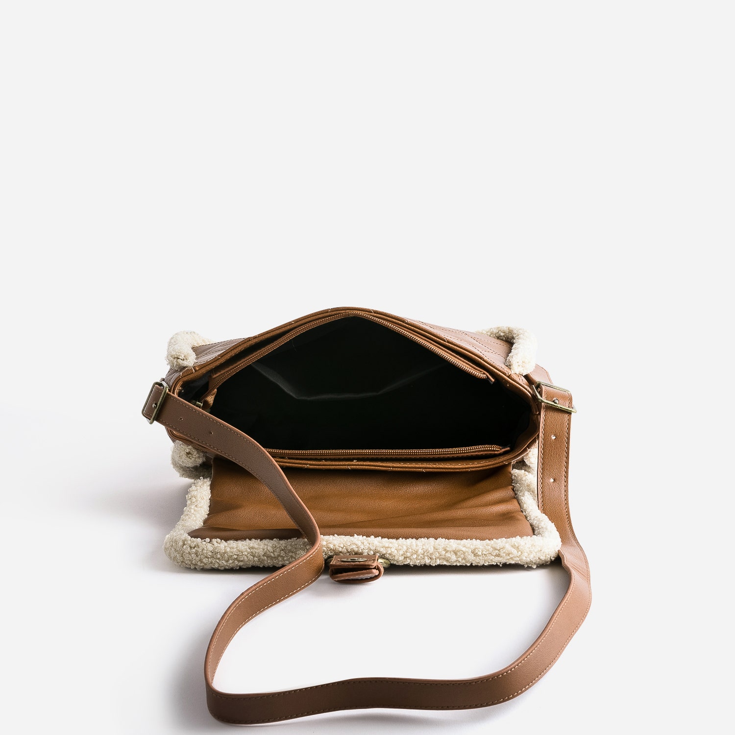 Sac besace camel bords fourrés