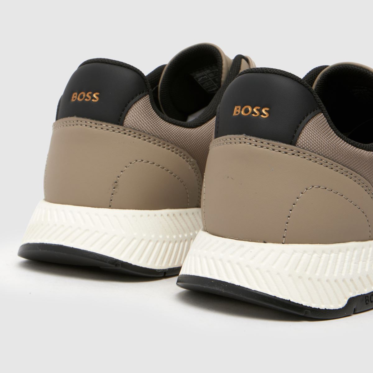 BOSS – Beige titansneakers