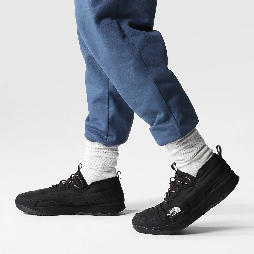 The North Face NSE LOW NF0A7W4PKX7 / schwarz
