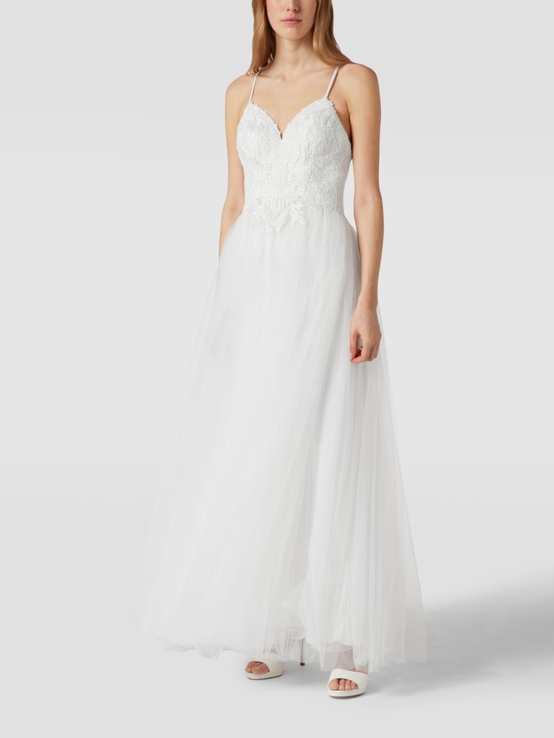 Brautkleid mit floralen Stickereien in offwhite