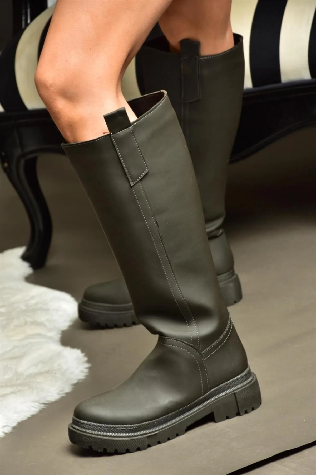 Fox Shoes  R973201109 Geräucherte Damenstiefel mit dicker Sohle