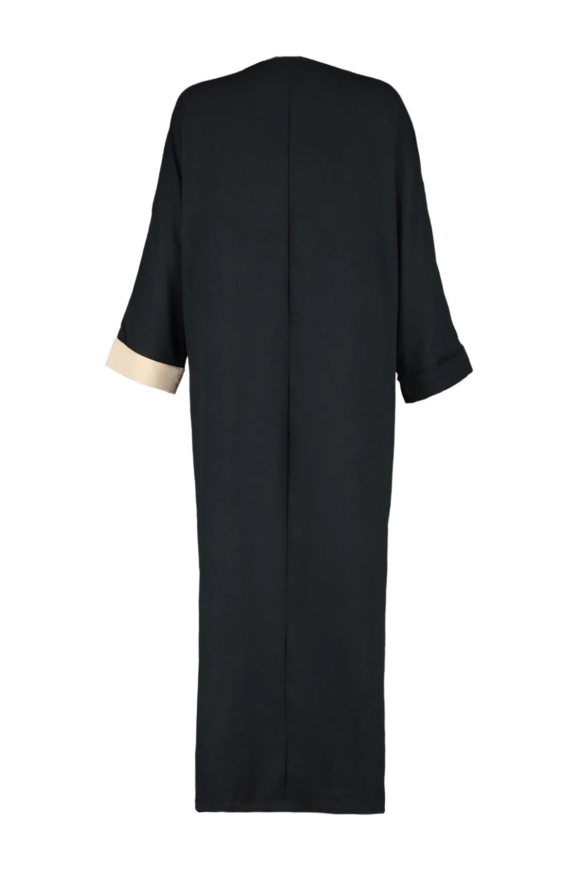 Trendyol Modest  Lange gewebte Kappe mit Farbblock-Steingürtel und Ferace TCTSS24KF00002