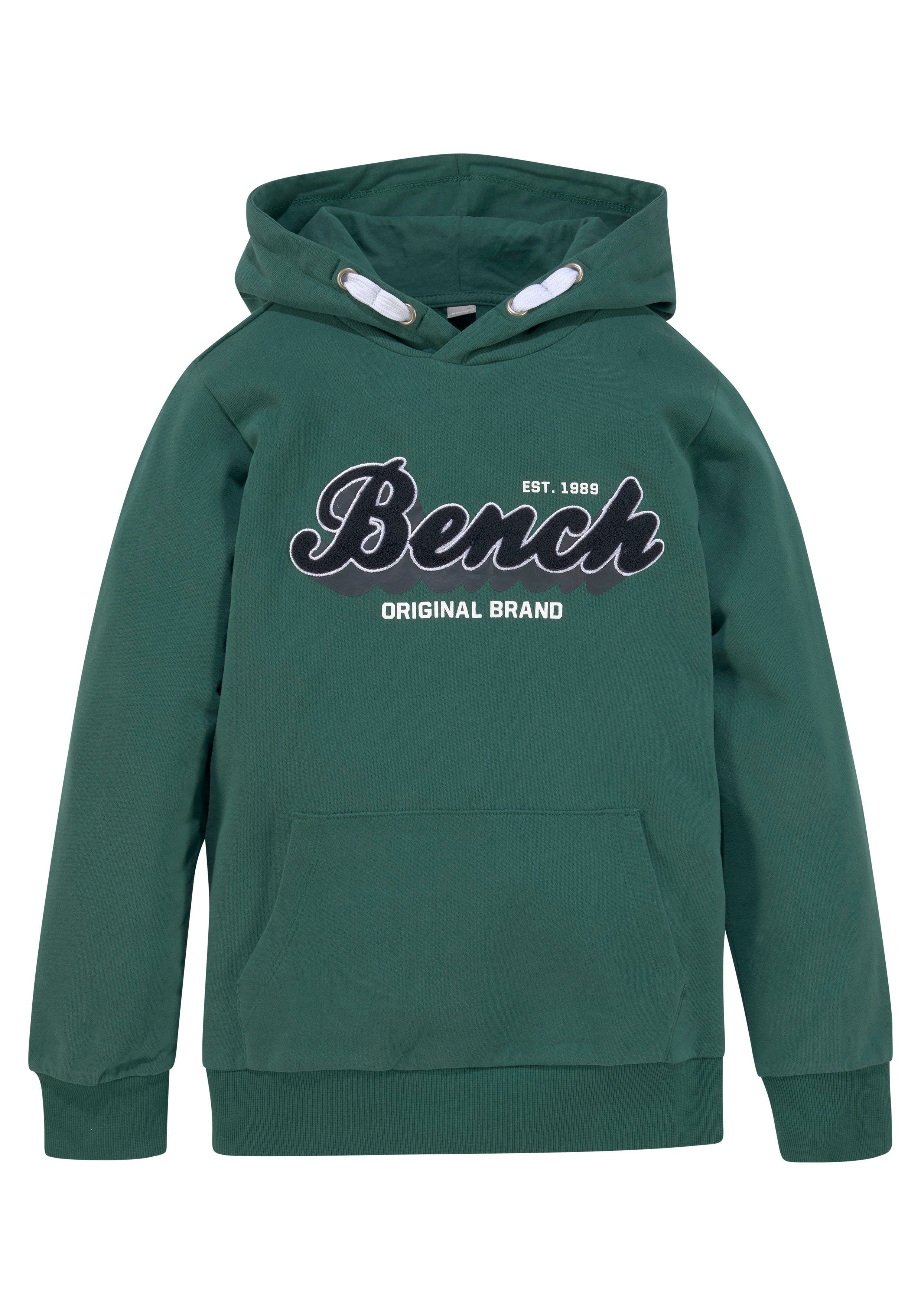 Bench. Kapuzensweatshirt FROTTEE Bench. Applikation