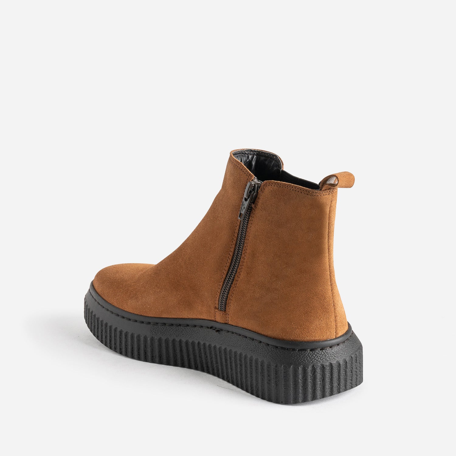 Boots camel en cuir velours à plateforme