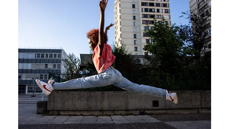 Neneh Superstar