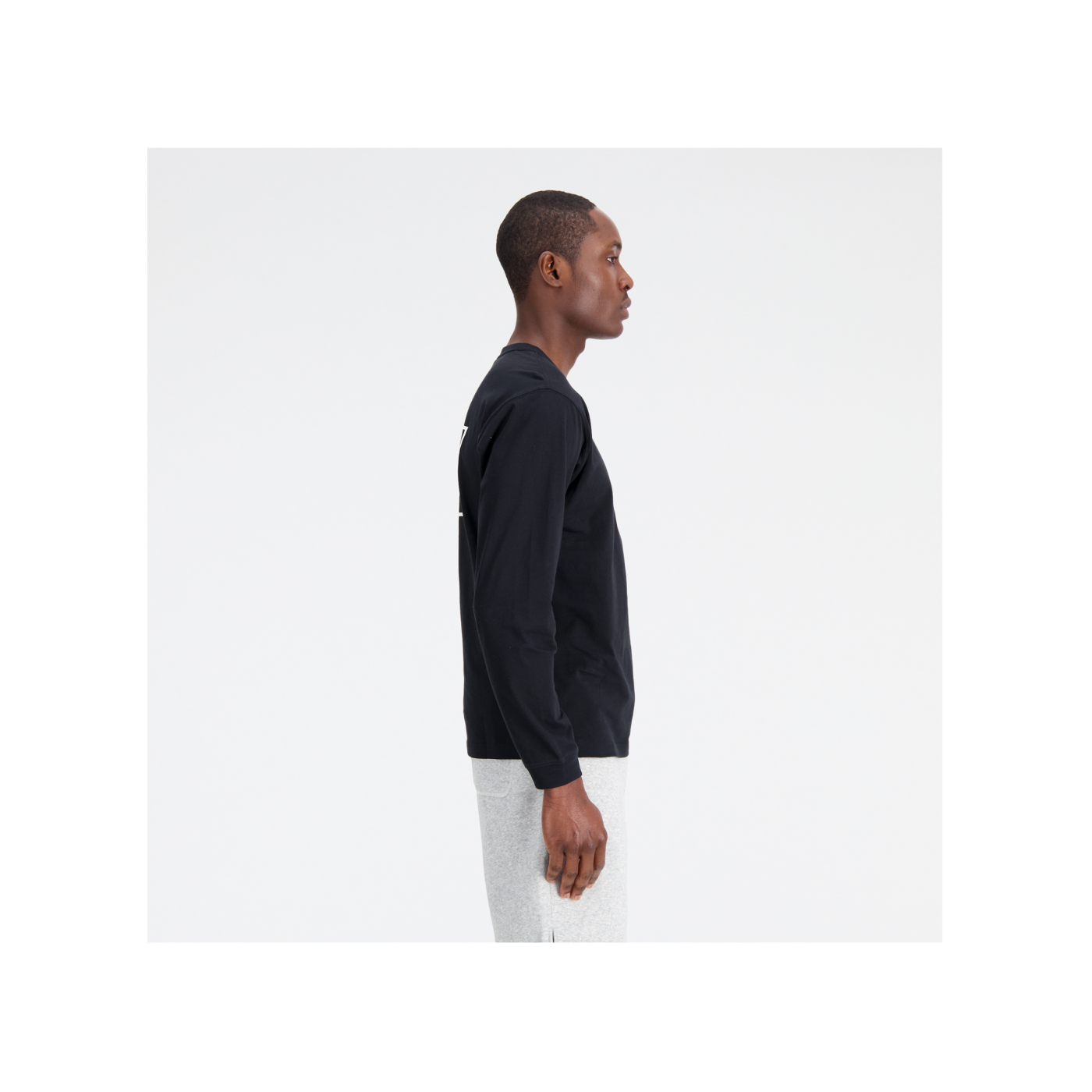 New Balance Essentials Sweatshirt Schwarz F001