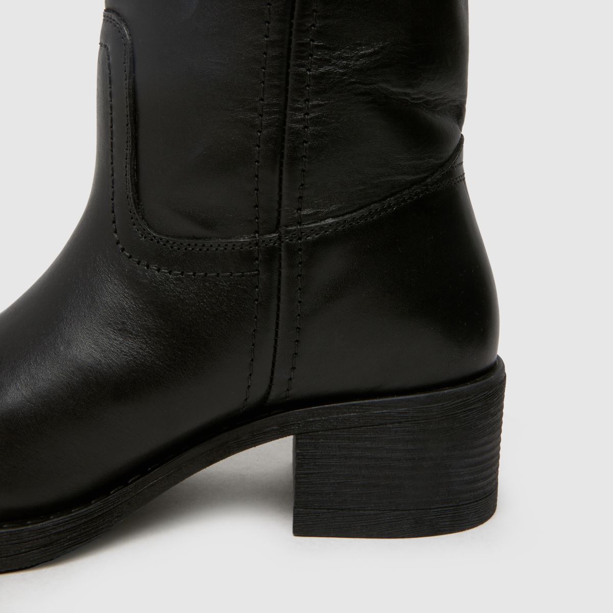 Schuh – Damari – Svarta läderstövlar med dragkedja