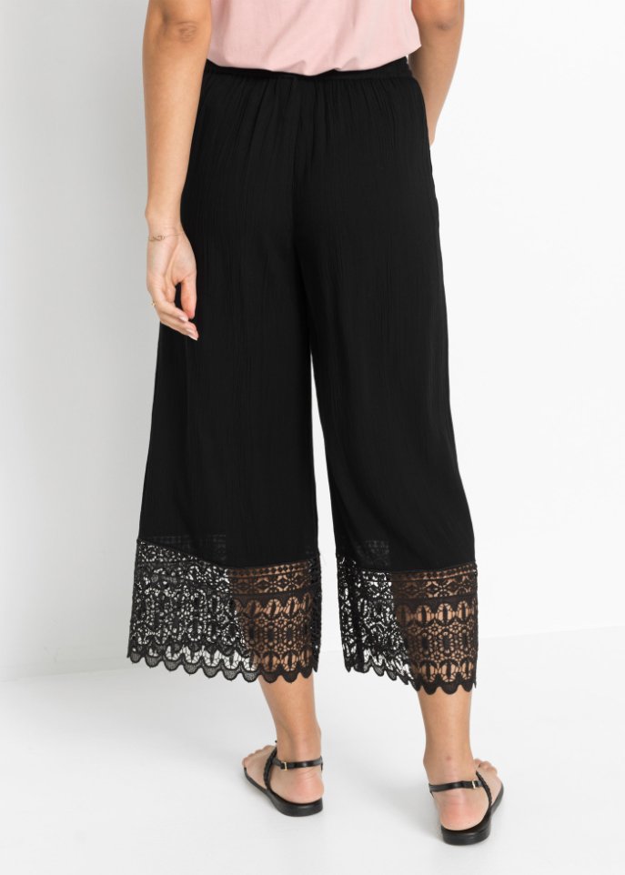 Culotte mit Spitze