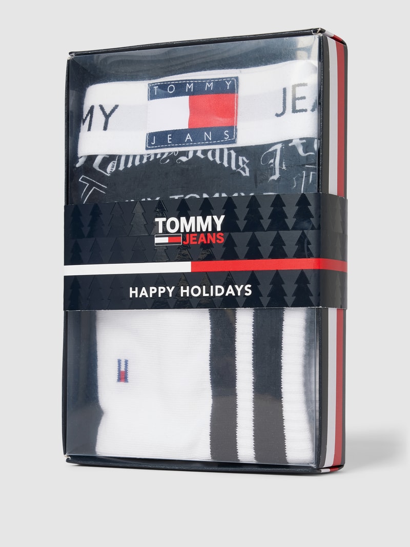 Geschenkset mit Trunks und Socken in schwarz