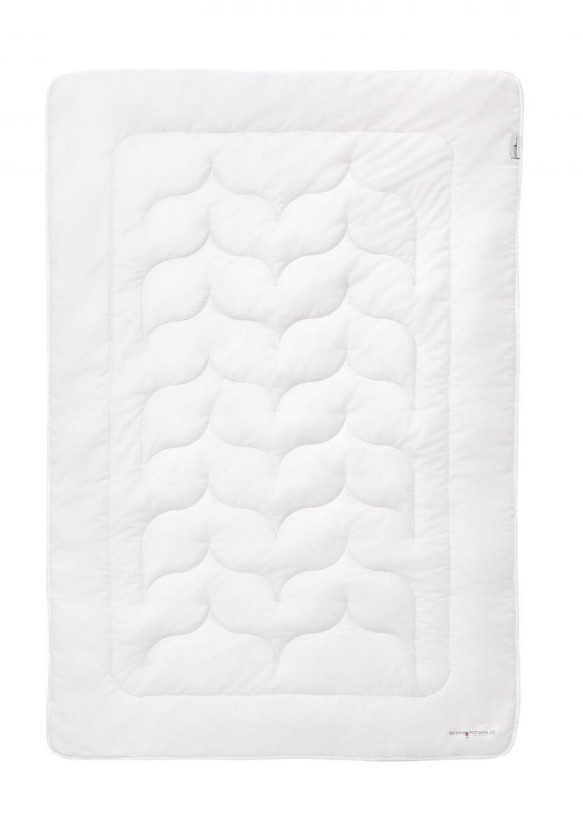 OBB Schwarzwald Sommer Steppdecke Selma 135 x 200 cm