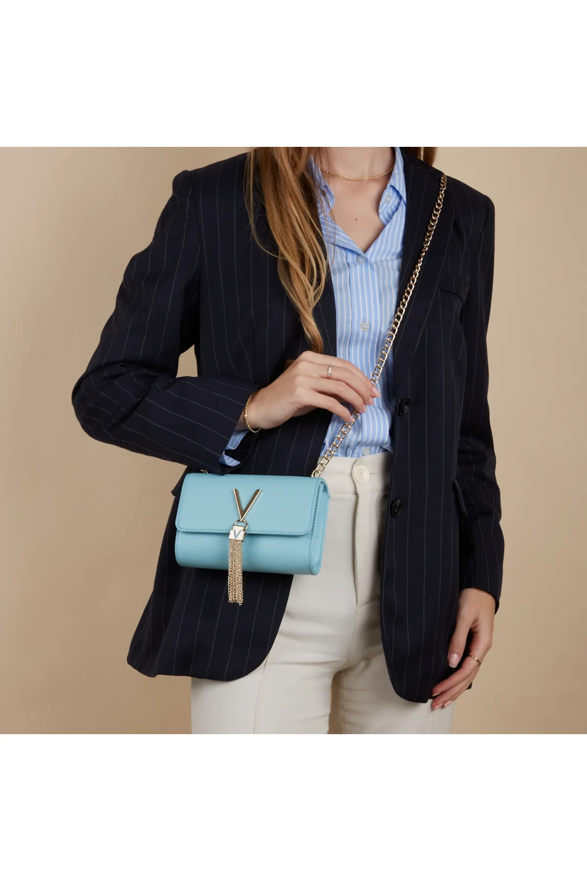 Valentino  Valentino Bags Divina Blauwe Umhängetasche VBS1R403GAZZURRO