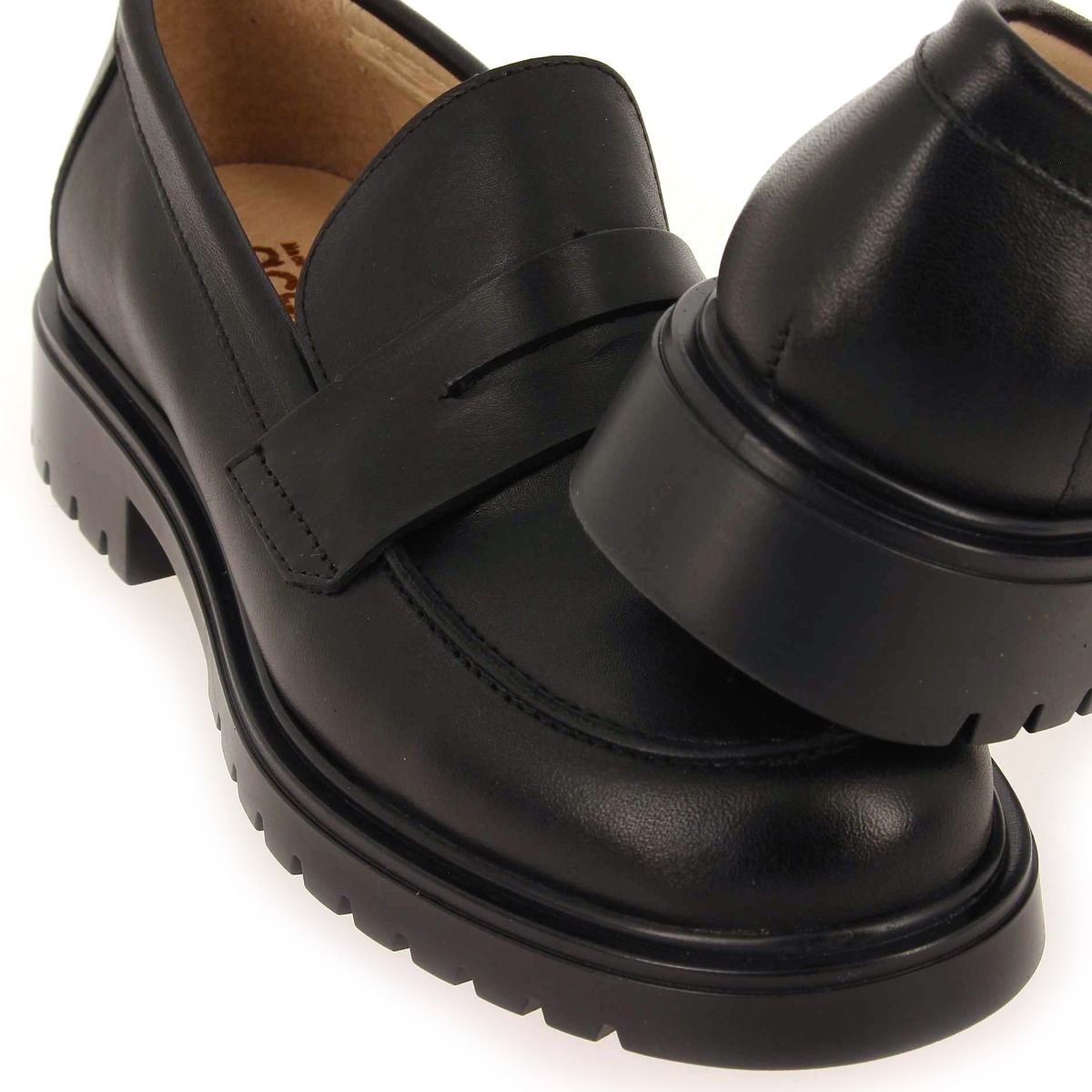 Acebos  8001 - Noir