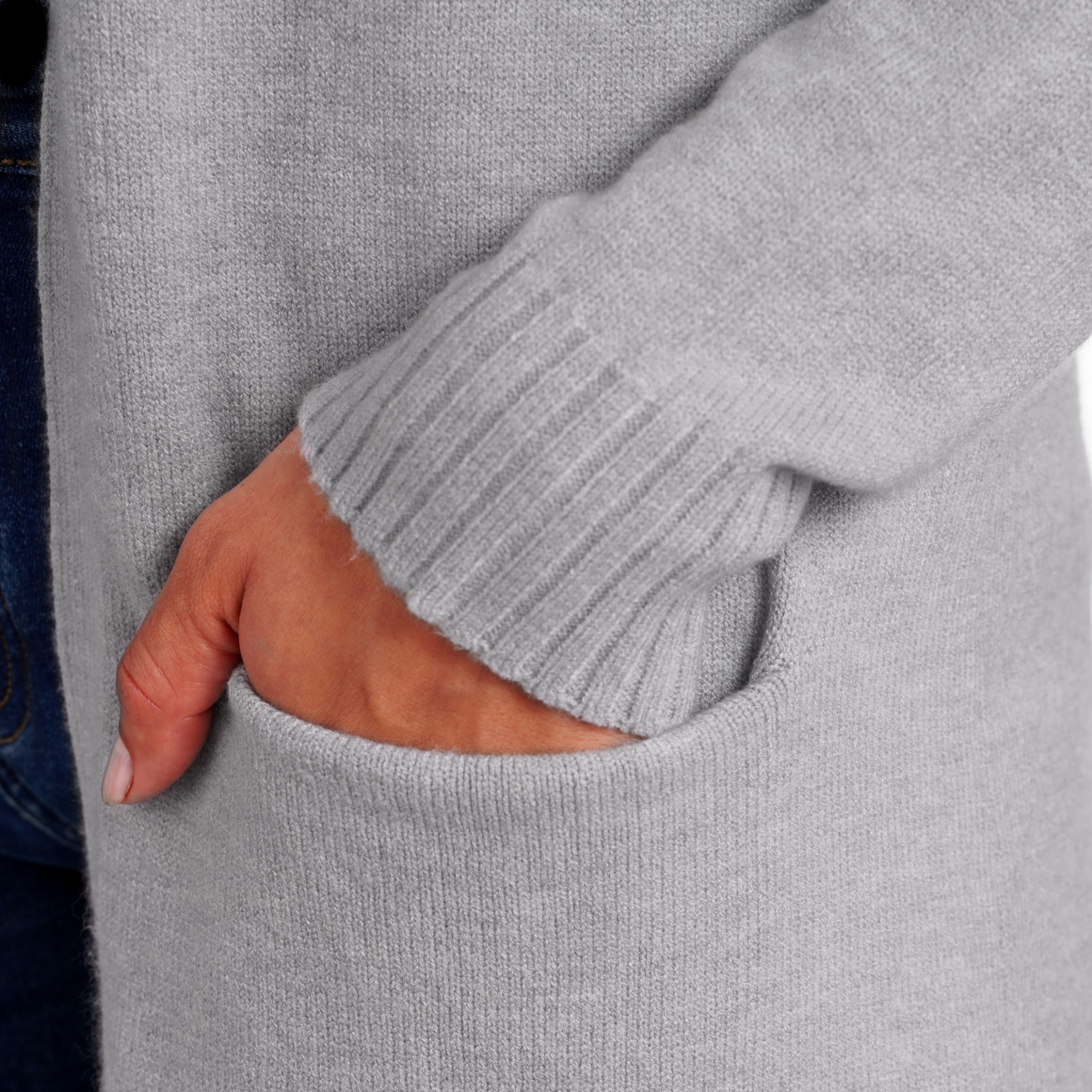 Damen Strickjacke mit zwei Einschubtaschen