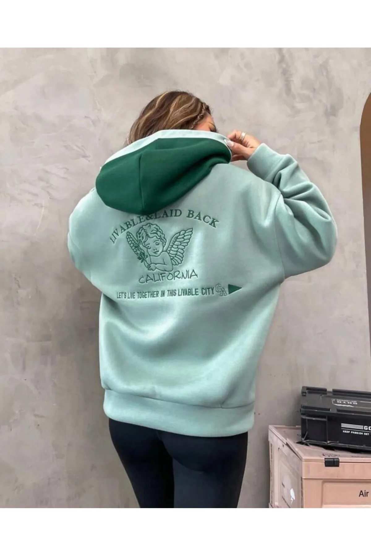 MOONBULL  Sweatshirt - Grün - Oversized