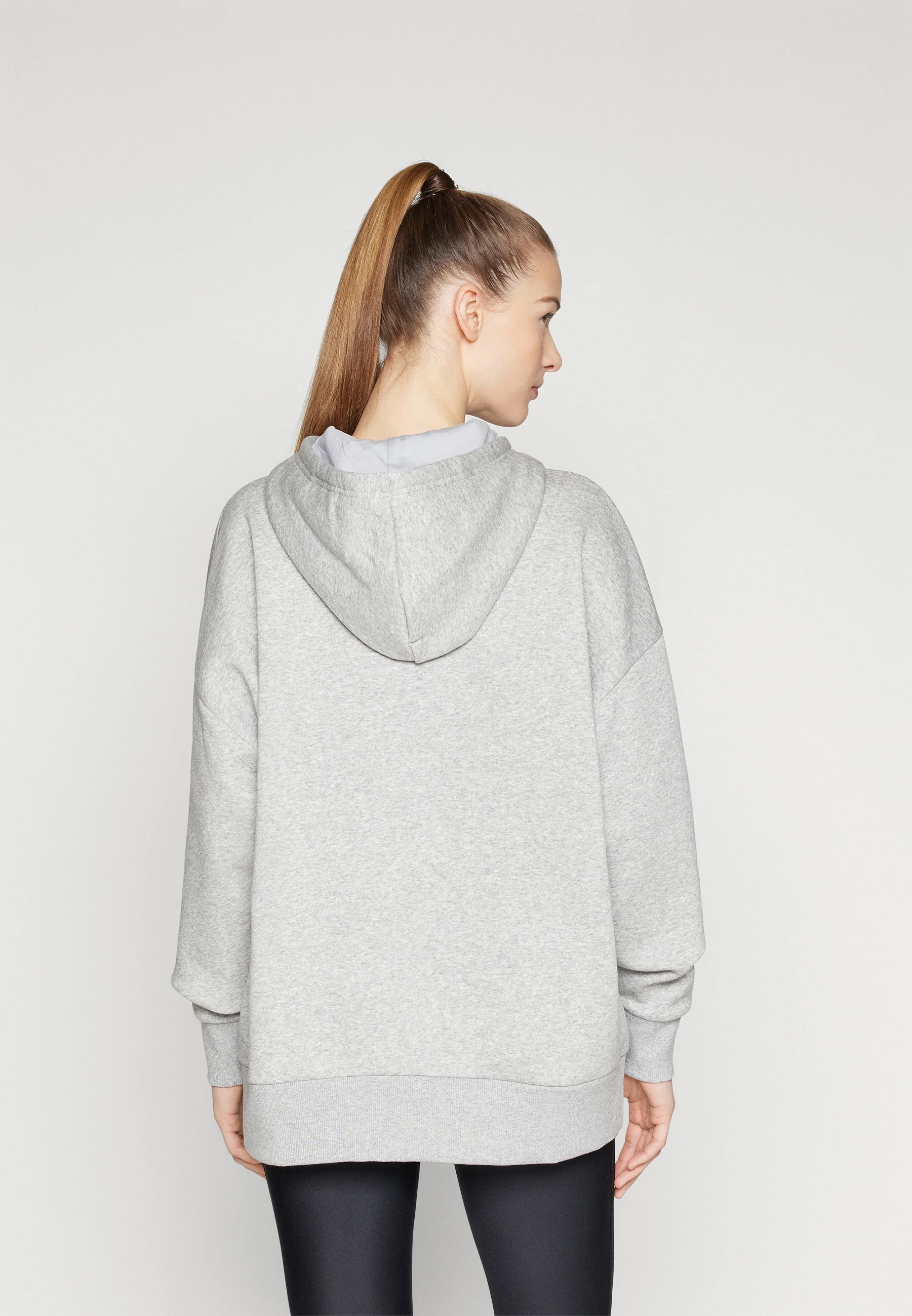 Sudadera con capucha Under Armour RIVAL HOODIE