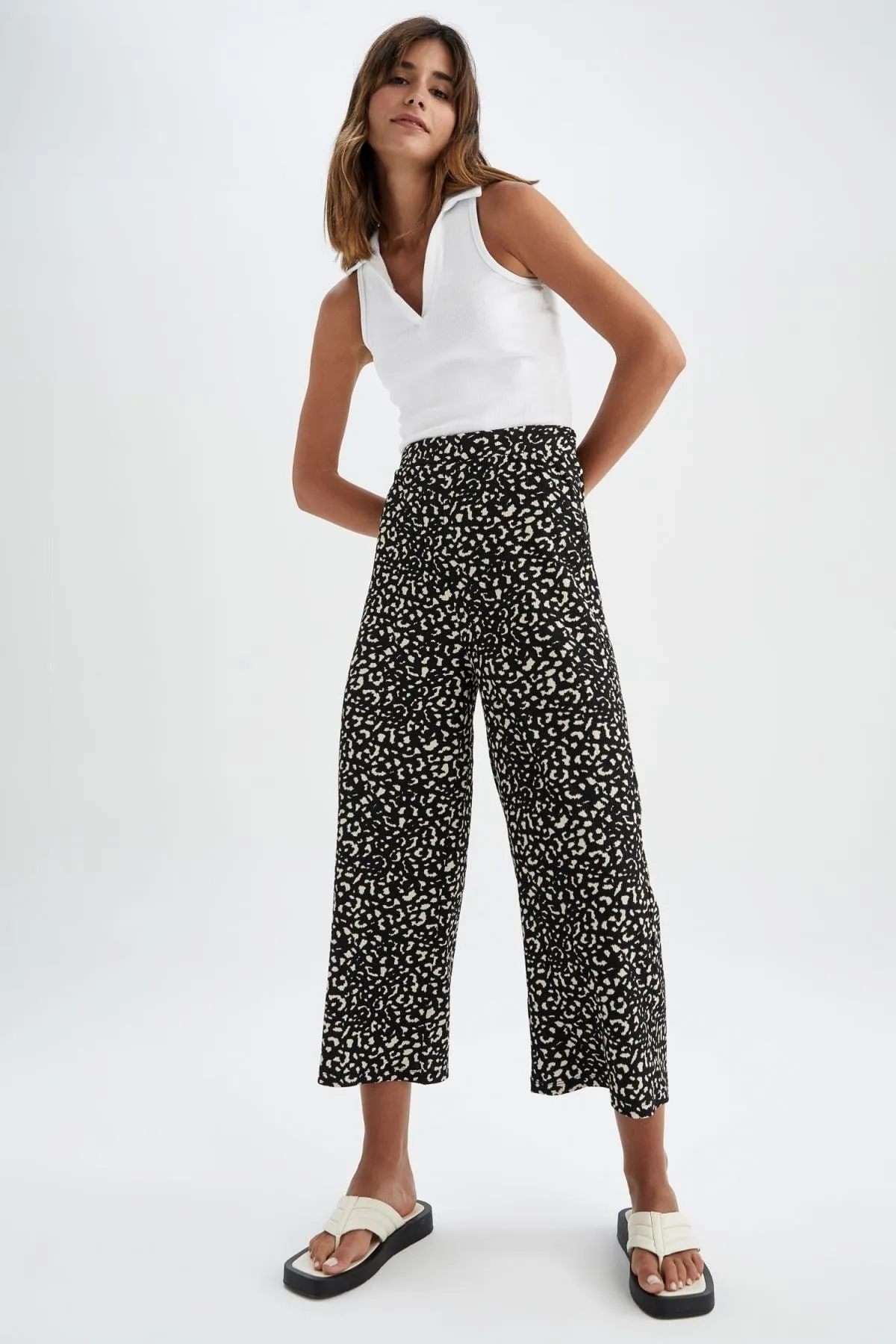 DeFacto  Gemusterte Caprihose
