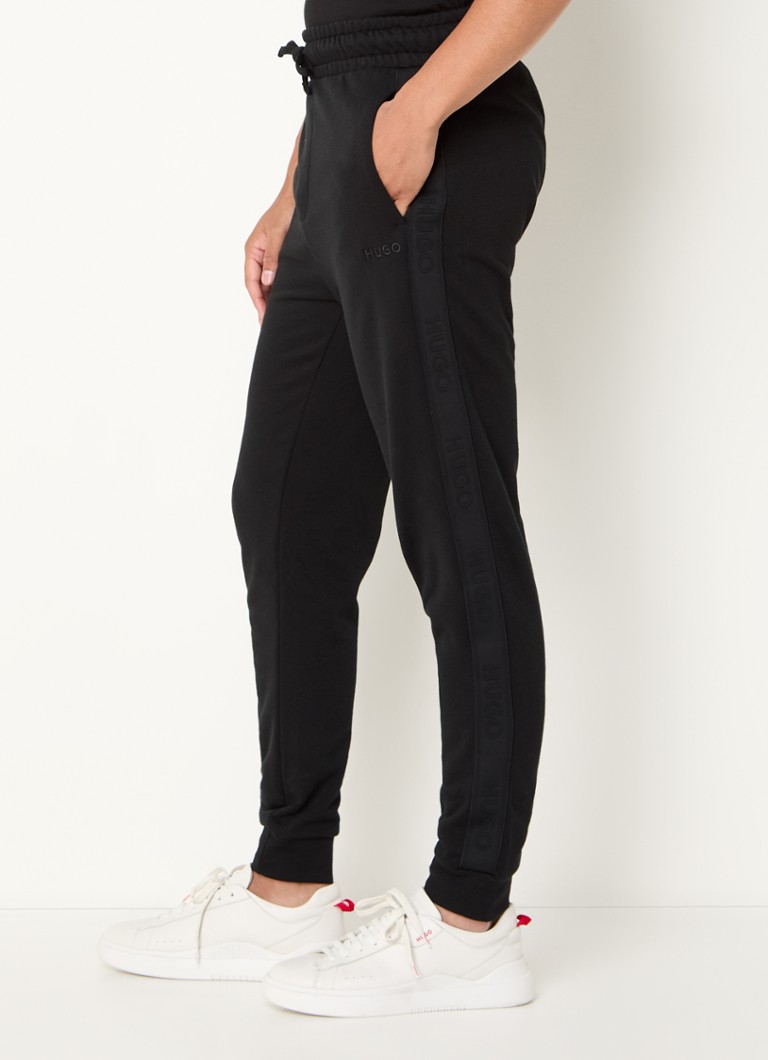 Pantaloni de trening de culoare asortată cu logo-ul HUGO BOSS